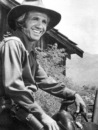 Marty Robbins as The Drifter in Guns of a Stranger (1973)