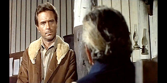 Craig Hill as Capt. Norton, getting his orders in Bury Them Deep (1968)