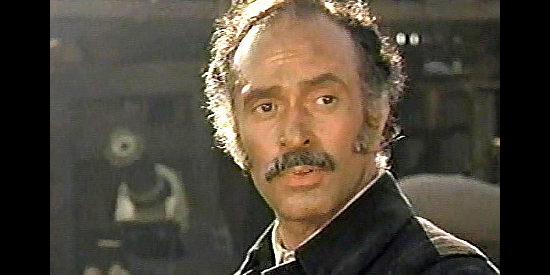 Franco Graziosi as Gen. Lucius Morton in Deaf Smith and Johnny Ears (1973)