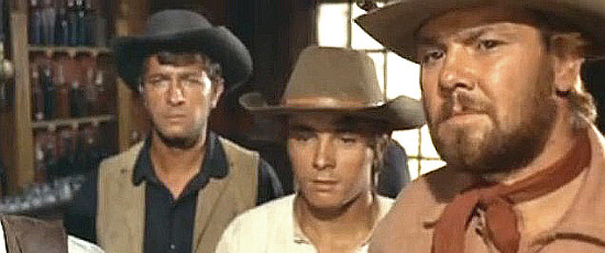 Julio Perez Tabernero as Mark MacGregor, Alberto Dell'Acqua as Dick MacGregor and Paolo Magalotti as Kenneth MacGregor in Seven Guns for the MacGregors (1966)