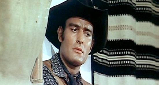 Claudio Undari (Robert Hundar) as Dakota Joe in A Man and a Colt (1967)