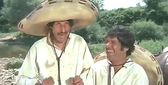 Ciccio Ingrassia as Ciccio and Franco Franchi as Franco in Ciccio Forgives, I Don't (1968)