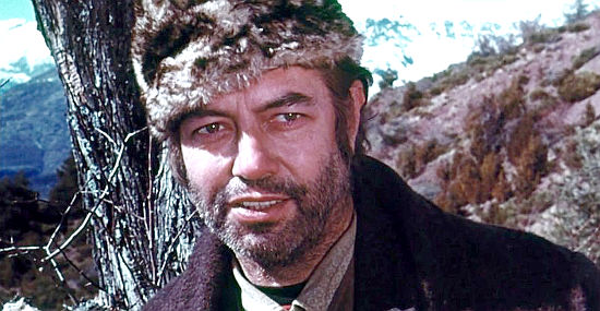 Alberto Dalbes (Roy King) as Thomas Lawrence in Cut Throats Nine (1972)