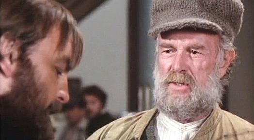 Sterling Hayden as Henry (Jack) Pulitzer in Cry Onion (1975)