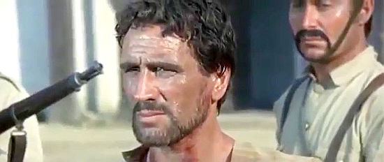 Adriano Vitale as Ortiz, leader of the village the Mexican army searches in Killer Kid (1967)