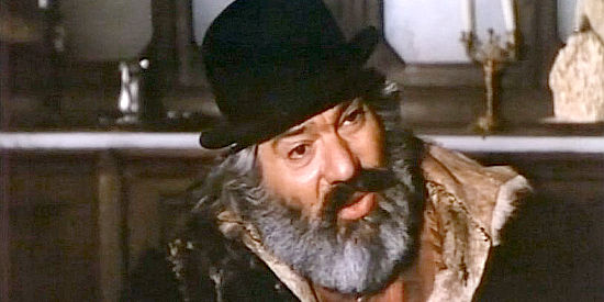 Ignazio Spalla (Pedro Sanchez) as hard-drinking Dollar in White Fang and the Hunter (1974)