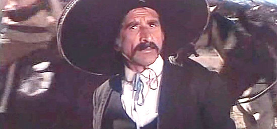 Giovanni Pallavicino as Fuentes, the famed tracker hired to find Medina and Malpelo in El Bandido Malpelo (1971)