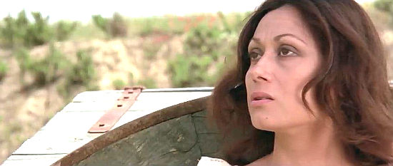 Maria Luisa Sala as Linda McGowan, a kidnapped woman in need of a rescue in Six Bounty Killers for a Massacre (1973)