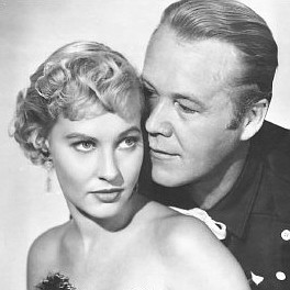 Lola Albright as Ann Walker and Wayne Morris as Johnny York in Sierra Passage (1950)