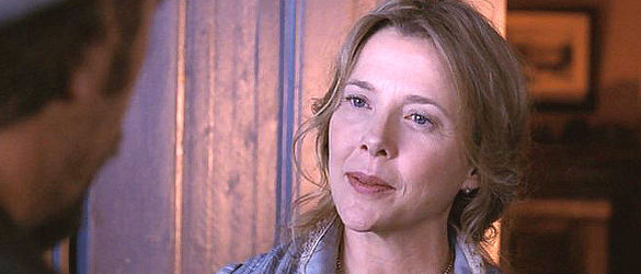 Annette Bening as Sue Barlow in Open Range (2003)