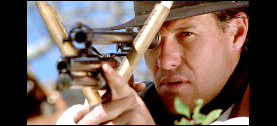 Brad Johnson as Dorn in Crossfire Trail (2001)