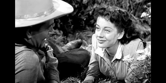 Gail Russell as Penelope Worth, falling in love with an outsider named Quirt Evans in Angel and the Badman (1947)