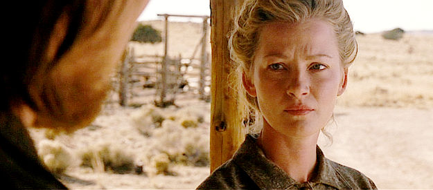 Gretchen Mol as Alice Evans, worried about husband Dan's plan to help take Ben Wade to justice in 3:10 to Yuma (2007)