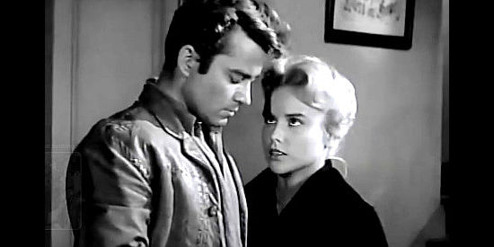 Jacklyn O'Donnell as Zee Mimms, trying to sooth Jesse's vengeful inclinations in Young Jesse James (1960)