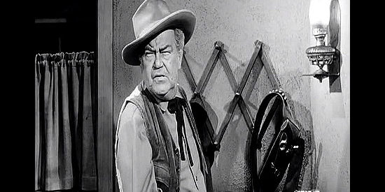 Jay Flippen as Sheriff McCauley, an aging lawman forced to confront four young bullies in The Plunderers (1960)