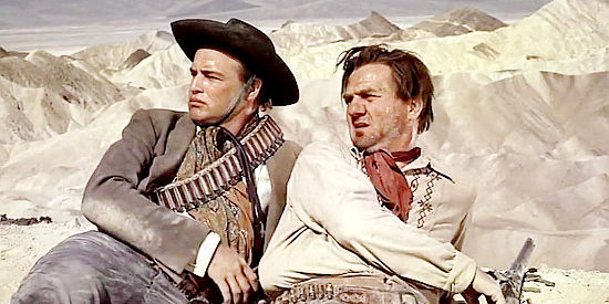 Marlon Brandon as Rio and Karl Malden as Dad Longworth decide someone needs to ride for help in One-Eyed Jacks (1963)