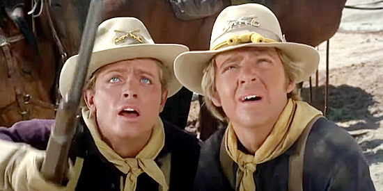 Michael Blodgett as Mike Malone and Michael Burns as brother Doug, new recruits spotting Indians drawing near in 40 Guns to Apache Pass (1967)