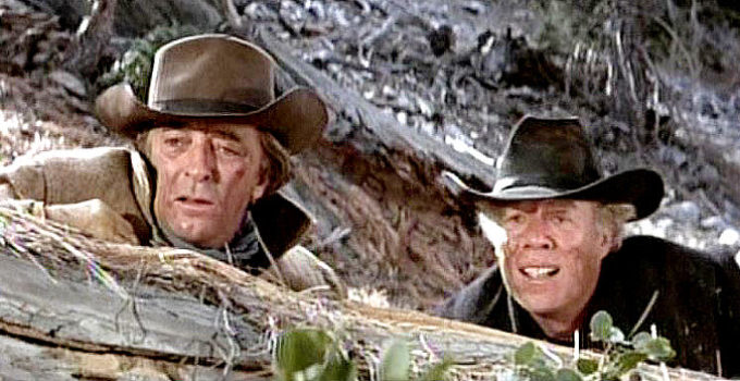 Robert Mitchum as Marshal Flagg and George Kennedy as McKay in The Good Guys and the Bad Guys (1969)