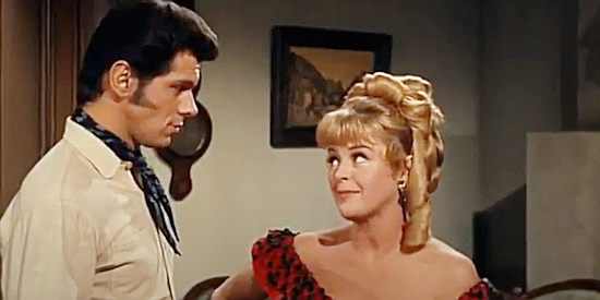 Patricia Donahue as Stella, Charlie's friend in Prescott, confronted by Steve in The Fastest Guitar Alive (1967)