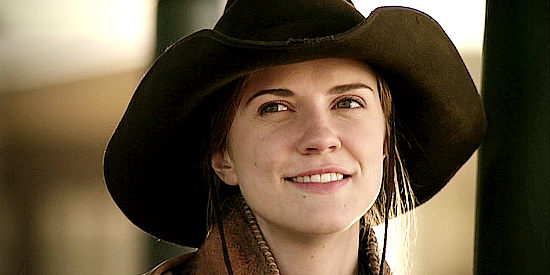 Sara Canning as Hannah Beaumont, the bounty hunter who prefers to bring them back alive in Hannah's Law (2012)