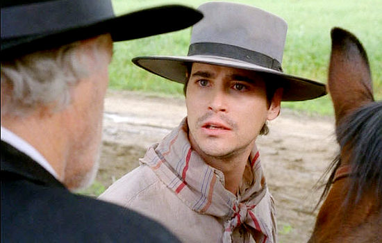 Seth Peterson as Joshua, heading off to track Bucklin's Raiders in Hard Ground (2003)