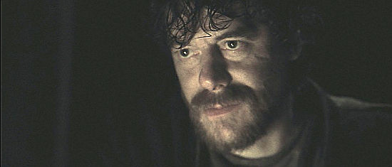 Tom McCamus as Burn, the lonely miner, in The Claim (2000)