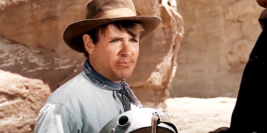 Will Hutchins as Coley, spooked by a killing at the mining camp in The Shooting (1966)