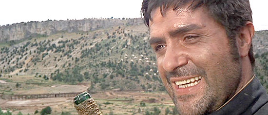 Adlo Giuffre as the Union captain in The Good, the Bad and the Ugly (1966)