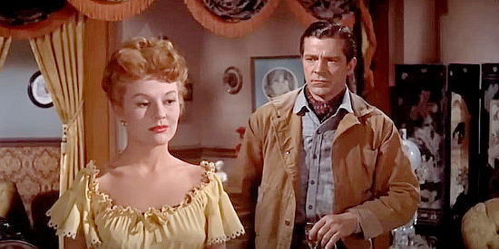 Dianne Foster as Chris Palmer confronted with the return of Jim Guthrie (Dana Andrews) in Three Hours to Kill (1954)