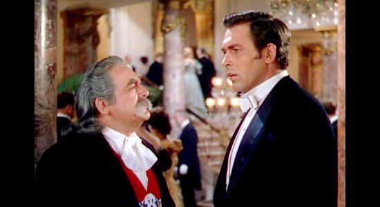 Edward Arnold as Pawnee Bill with Howard Keel as Frank Butler in Annie Get Your Gun (1950)