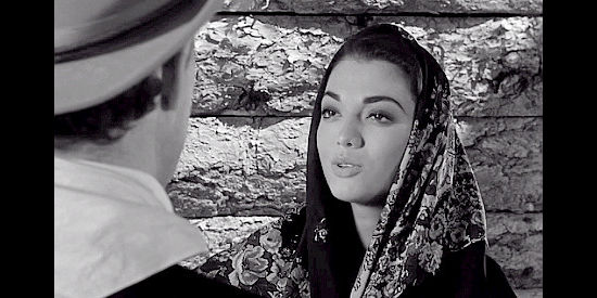 Jana Davi as Chanzana, explaining why she's no longer trusted by Victorio in Fort Bowie (1958)
