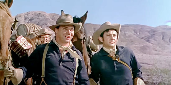 John Doucette as Trooper Charnofsky and Paul Richards as Trooper Perkins on a mission that turns treacherous in War Paint (1953)