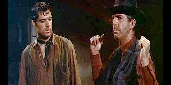 John Gavin as Teach and Fred MacMurray as Gentry, trying to avoid a showdown with Heller in Quantez (1957)