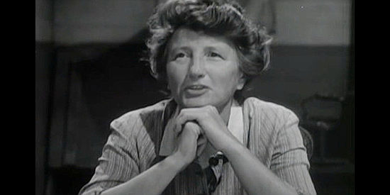 Marjorie Main as Annie Goss, dreaming of returning home to Missouri in Gentle Annie (1944)