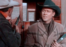 Ben Johnson as Ben Shelby in Fort Defiance (1951)
