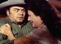 Ernest Borgnine as Shep Horgan, mad with jealousy over wife Mae (Valerie French) in Jubal (1956)