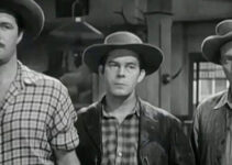James Craig as Lloyd Richland, Harry Morgan as Cottonwood Goss and Paul Langton as his brother Violet confront crooked lawmen in Gentle Annie (1944)