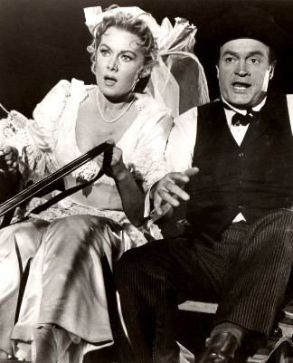 Rhonda Fleming as Cora Lee and Bob Hope as Milford Farnsworth in Alias Jesse James (1959)