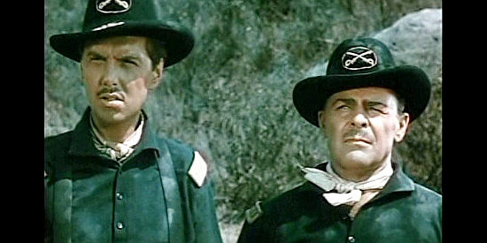 Robert Hutton as Lt. Morgan and Brian Donlevy as Capt. Dempster, trying to make peace with the Navajo in Slaughter Trail (1951)