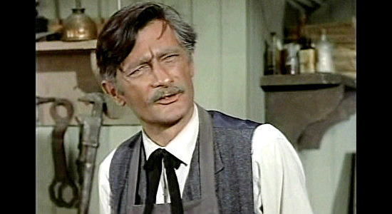 Royal Dano as Harry Jameson, the newspaper editor trying to goad Sheriff Miller into taking action to protect the town in Tension at Table Rock (1956)