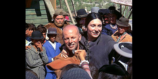 Alejandro Kodorosky as El Topo with Jacqueline Luis as the small woman in El Topo (1970)