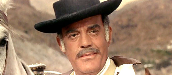Eduardo Fajardo as Alfonso García in The Mercenary (1968)
