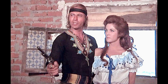 Ennio Girolami (Thomas Moore) as Mestizo, wanting to enchange Katy (Maria Salerno) for the gold he thinks the travelers has in Reverend Colt (1970)