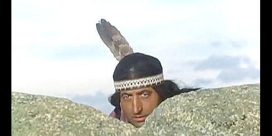 Gaetano Scala as Cochise, Donald Sorenson's Indian ally in El Rojo (1966)