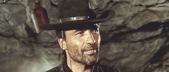 Guglielmo Spoletini (William Spoletin) as Blake, Webb's fast gun, in 30 Winchesters for El Diablo (1965)