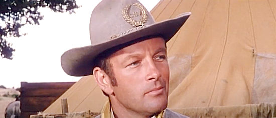 Jacques Sernas as Maj. Sanders, planning a Rebel assault on Fort Yuma in Fort Yuma Gold (1966)
