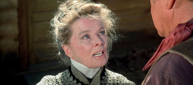 Katharine Hepburn as Eula Goodnight, meeting Rooster Cogburn after outlaws have killed her pastor father in Rooster Cogburn (1975)