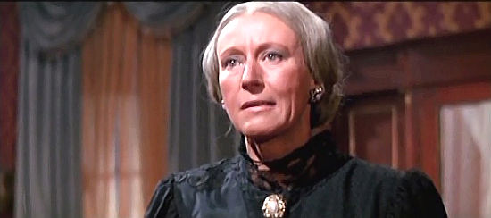 Margherita Horowitz as Mrs. Carson, determined to keep her family's land out of Daniels' hands in Three Bullets for Ringo (1966)