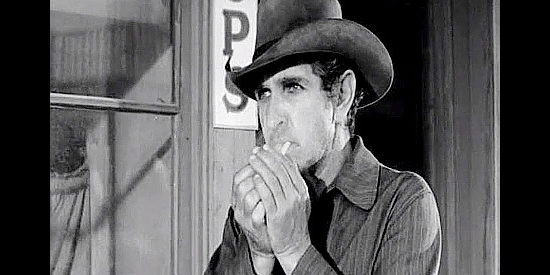 Bob Steele as Joe Dunn, one of Dean Cannary's top guns in Duel at Apache Wells (1957)