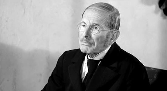 Charles Halton as Clem Usqubaugh, an undertaker who held a funeral for a man who isn't dead in The Moonlighter (1953)